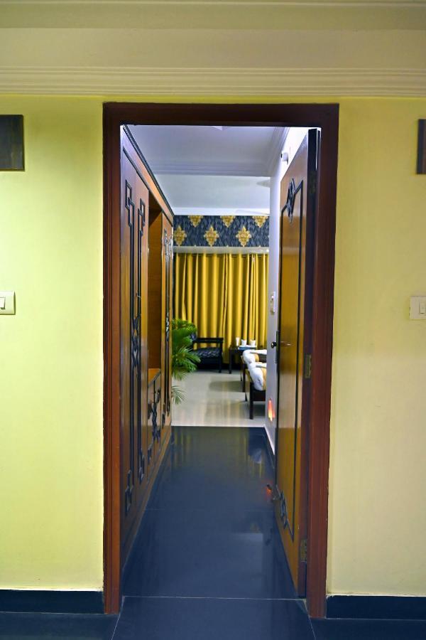Hotel Rajhans International Bhagalpur Exterior photo