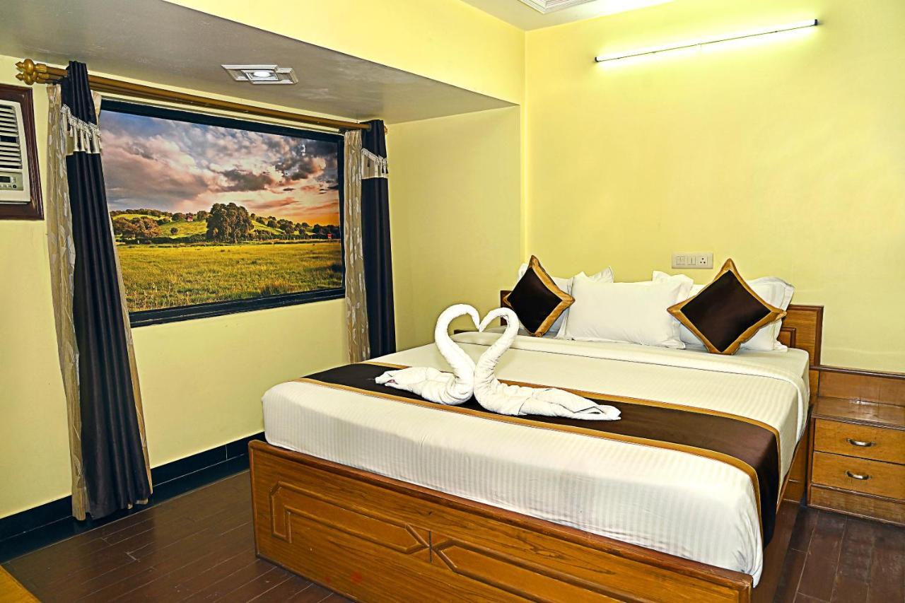 Hotel Rajhans International Bhagalpur Exterior photo