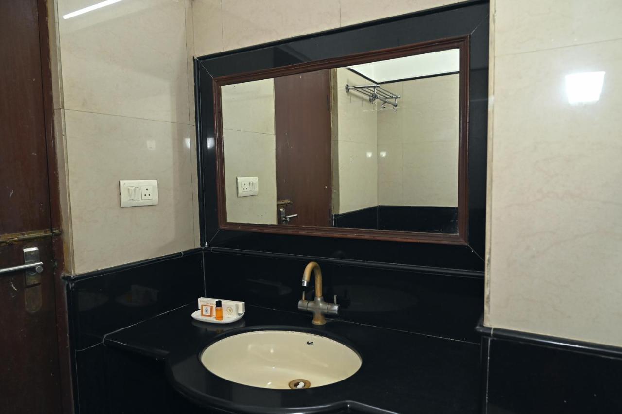 Hotel Rajhans International Bhagalpur Exterior photo