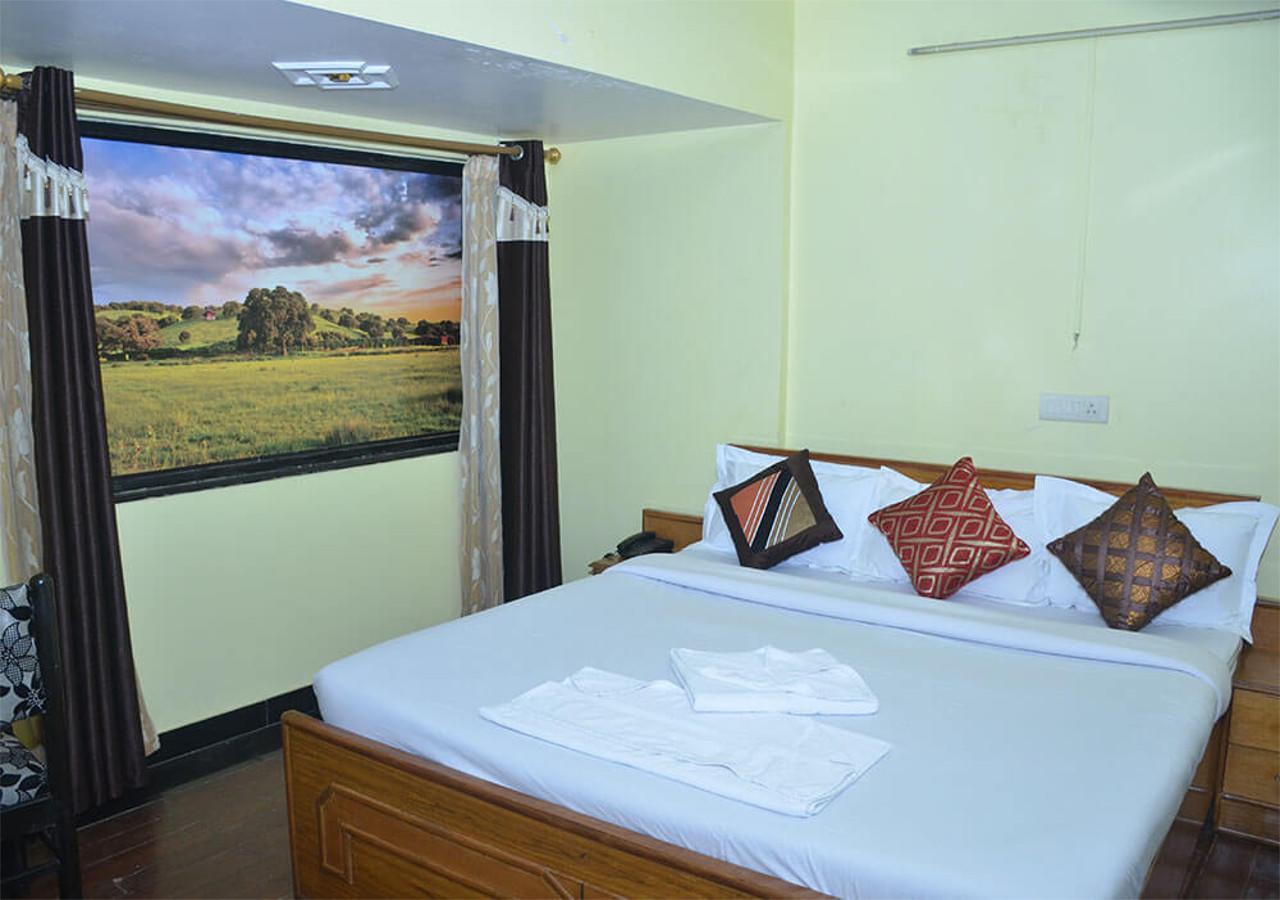 Hotel Rajhans International Bhagalpur Exterior photo