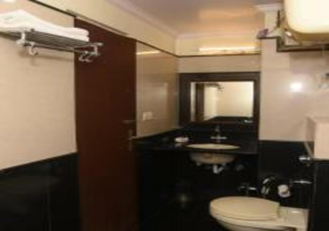 Hotel Rajhans International Bhagalpur Exterior photo
